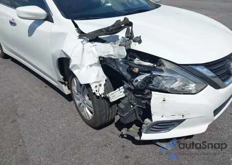 2016 Nissan Altima 2.5 S z USA, uszkodzony, nr VIN 1N4AL3AP7GC163512